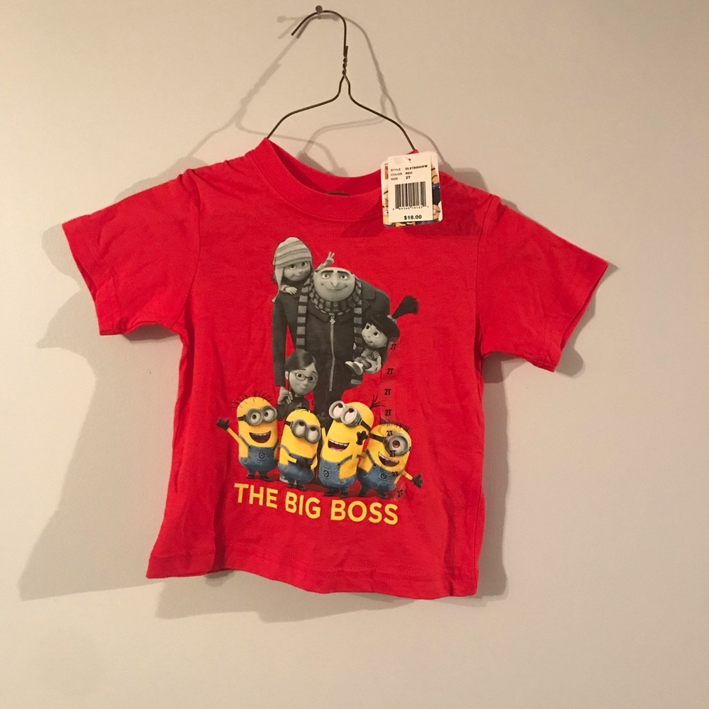 2T minion shirt